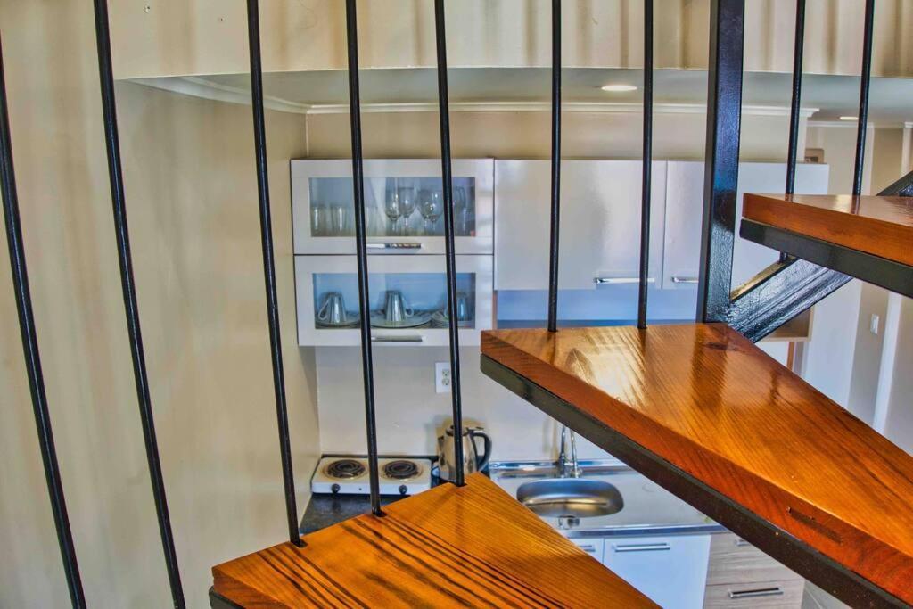 City Views Spacious Mezzanine Apartments Вилемстад Екстериор снимка